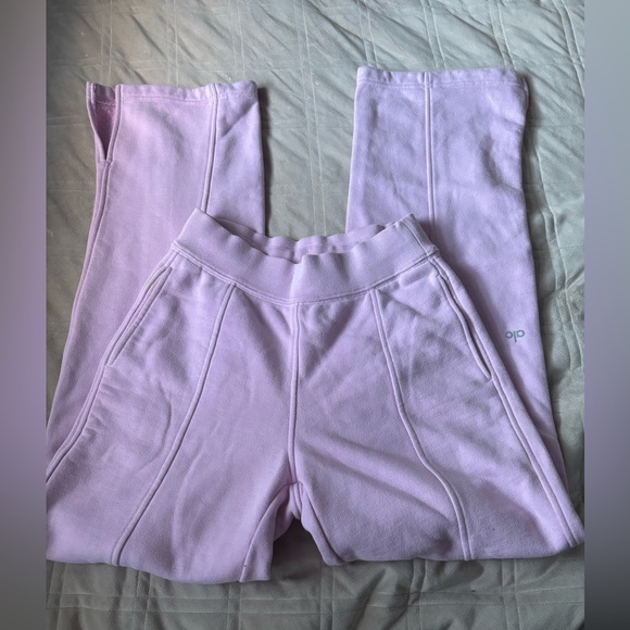 Alo Yoga Straight Leg Sweatpants In Sugarplum Pink - Picture 4 of 11